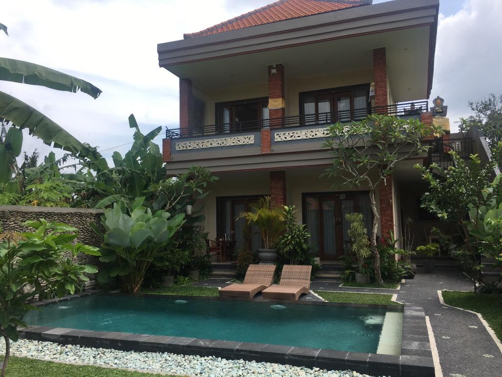 Umah Dangin Guest House Ubud  Bagian luar foto