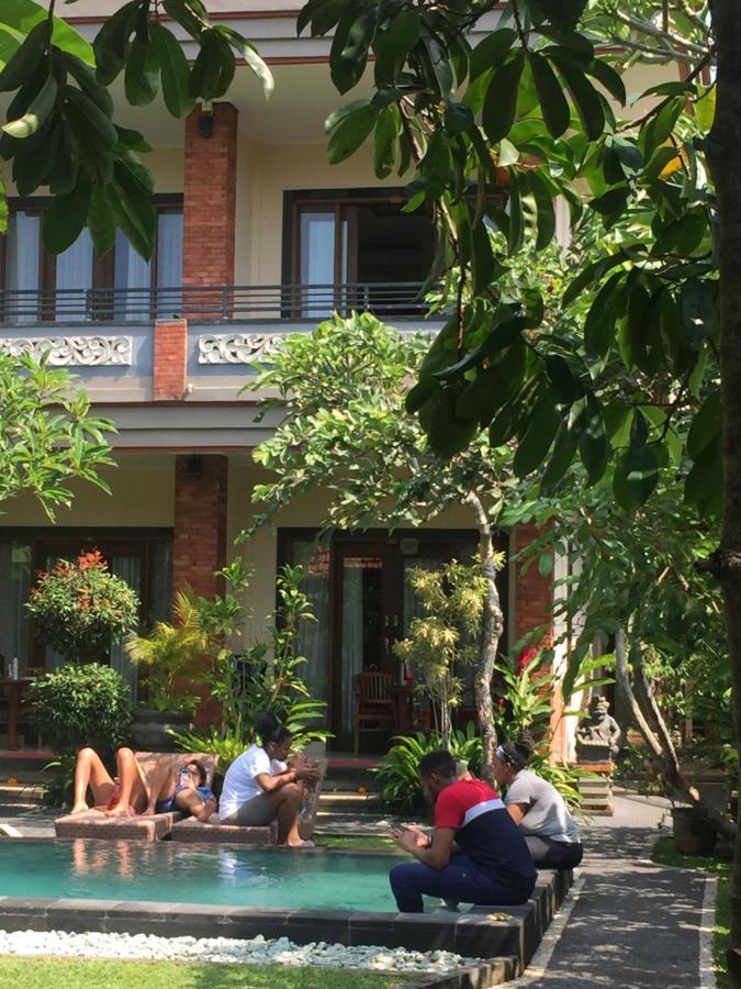 Umah Dangin Guest House Ubud  Bagian luar foto